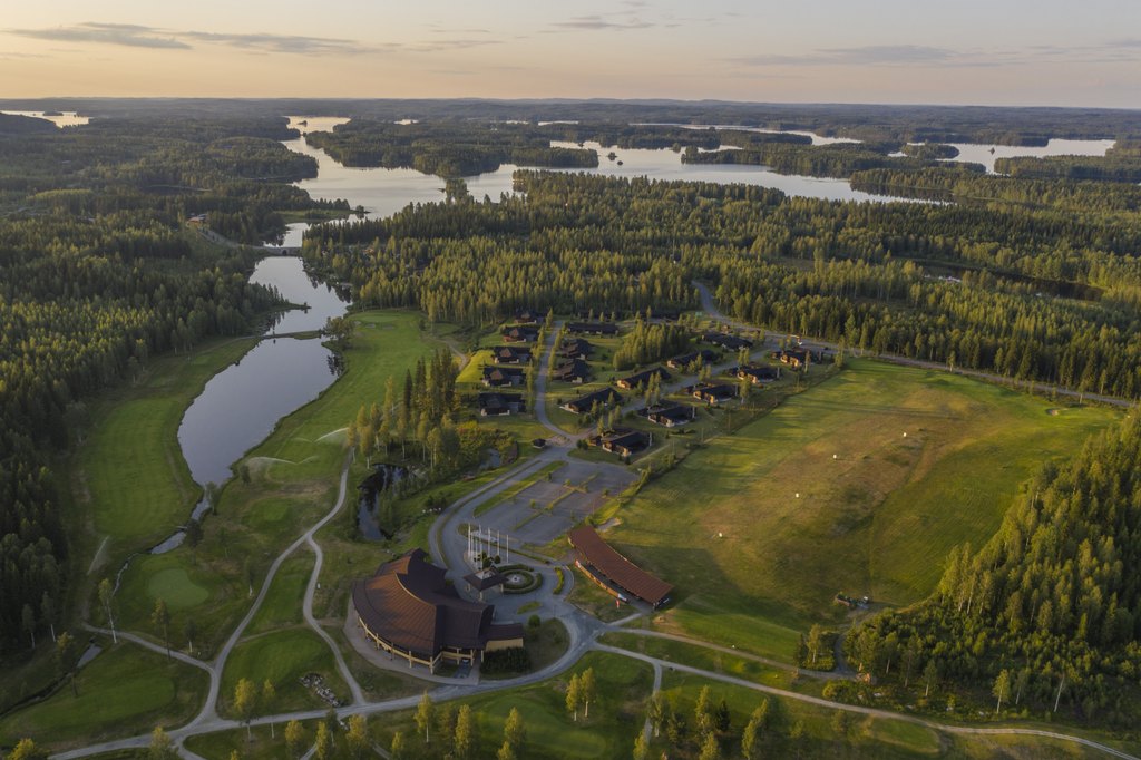 Tahko_GoldenResort_summer_sunset (1)